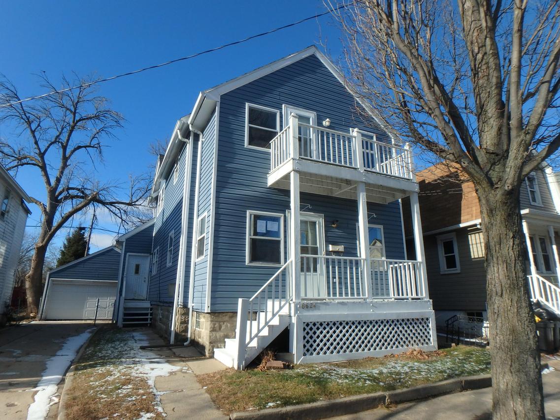 6624 15th Ave, Kenosha, WI 53143