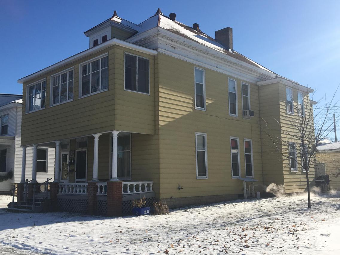 908 Main St. #912, La Crosse, WI 54601