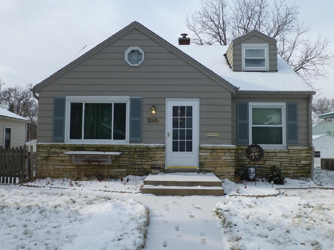 3309 N 83rd St., Milwaukee, WI 53222