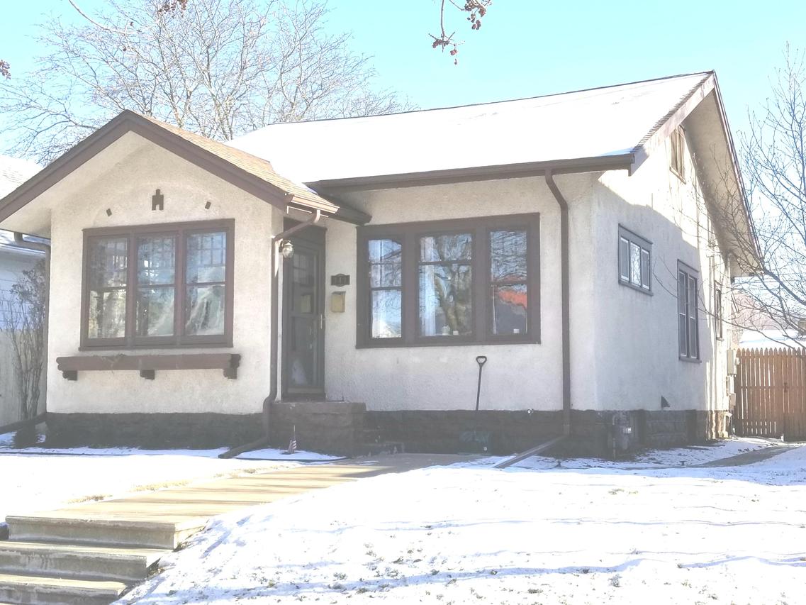 343 23rd St, La Crosse, WI 54601