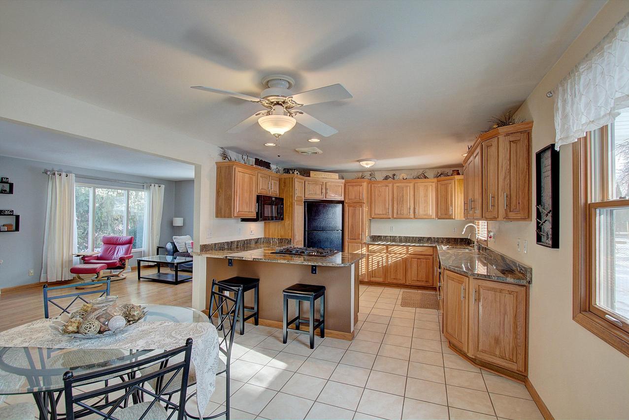 N69W23833 Sari Ct, Sussex, WI 53089