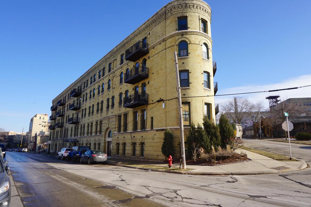 1818 N Water St. #203, Milwaukee, WI 53202