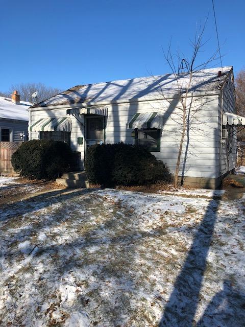 834 E Holt Ave, Milwaukee, WI 53207