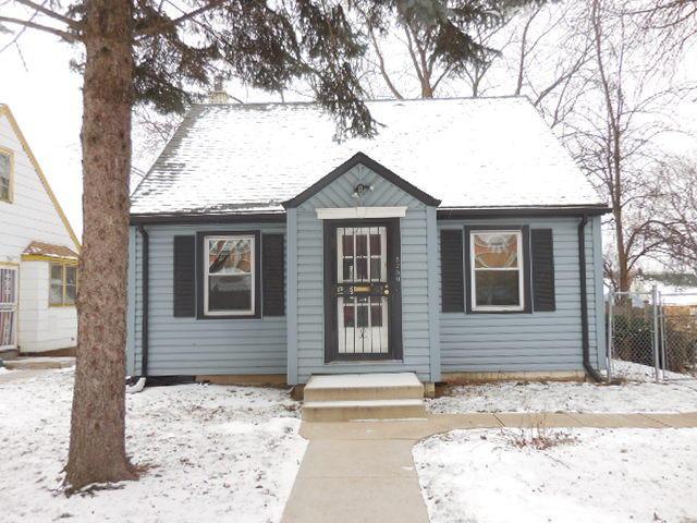5250 N 31st St, Milwaukee, WI 53209