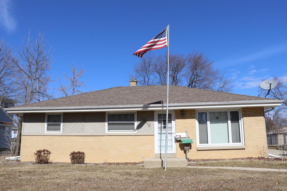 10412 W Caldwell Ave, Milwaukee, WI 53225