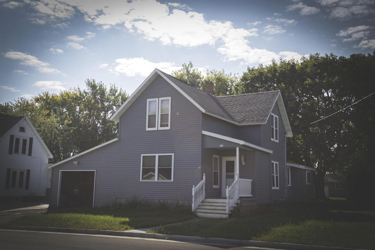 449 Kissel Ave., Cashton, WI 54619