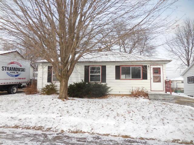 712 Columbia Ave, South Milwaukee, WI 53172