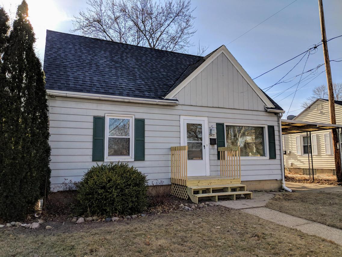 5431 W Arizona St, Milwaukee, WI 53219