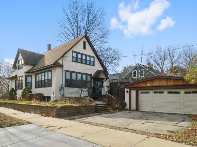 1635 King St, La Crosse, WI 54601