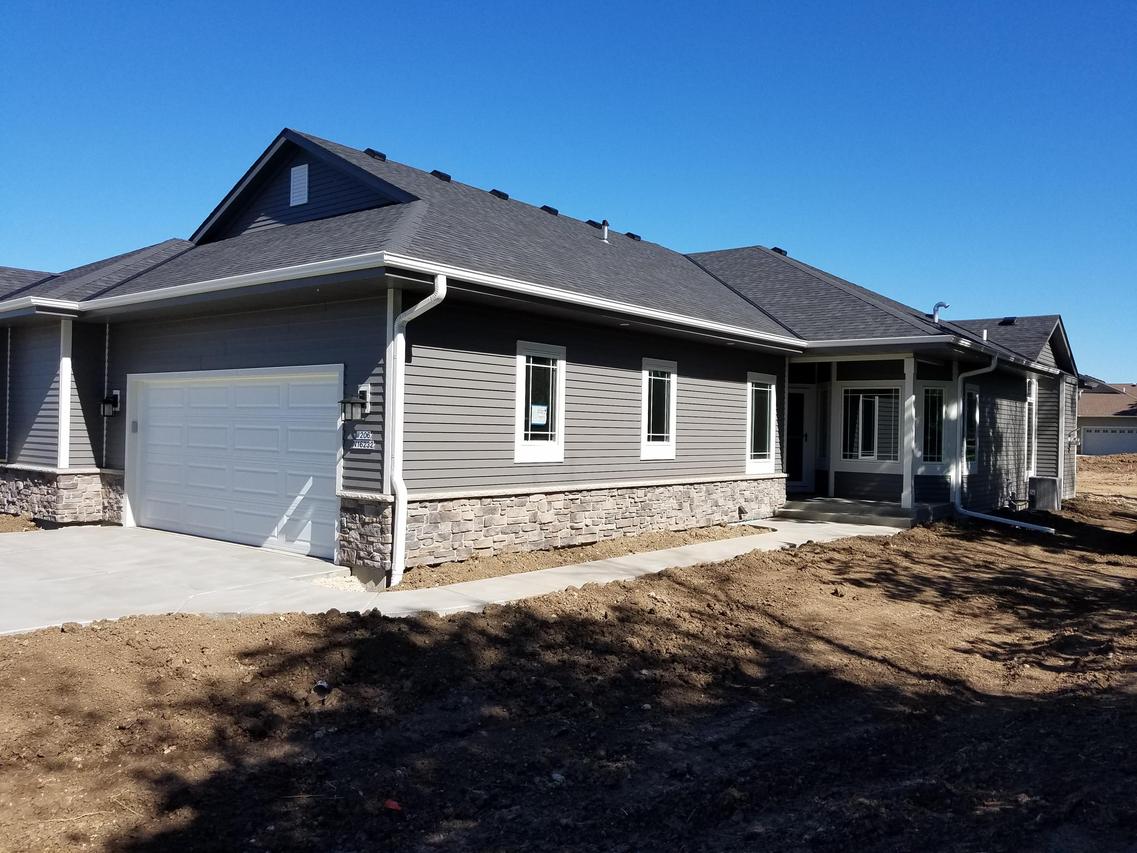 W206N16232 Melroy Pl #12/Lt6B, Jackson, WI 53037