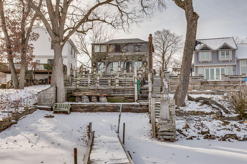 3315 Cowdrey St, Burlington, WI 53105