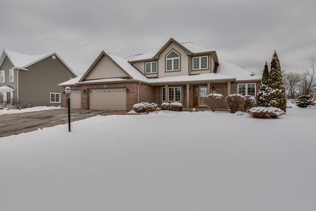 2631 Penbrook Dr, Mount Pleasant, WI 53406