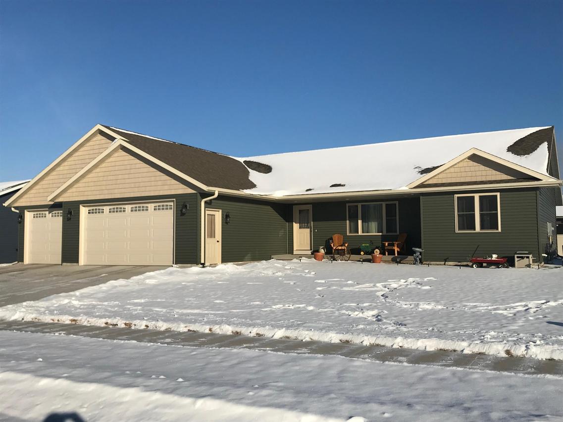 1123 Huntington St, Holmen, WI 54636