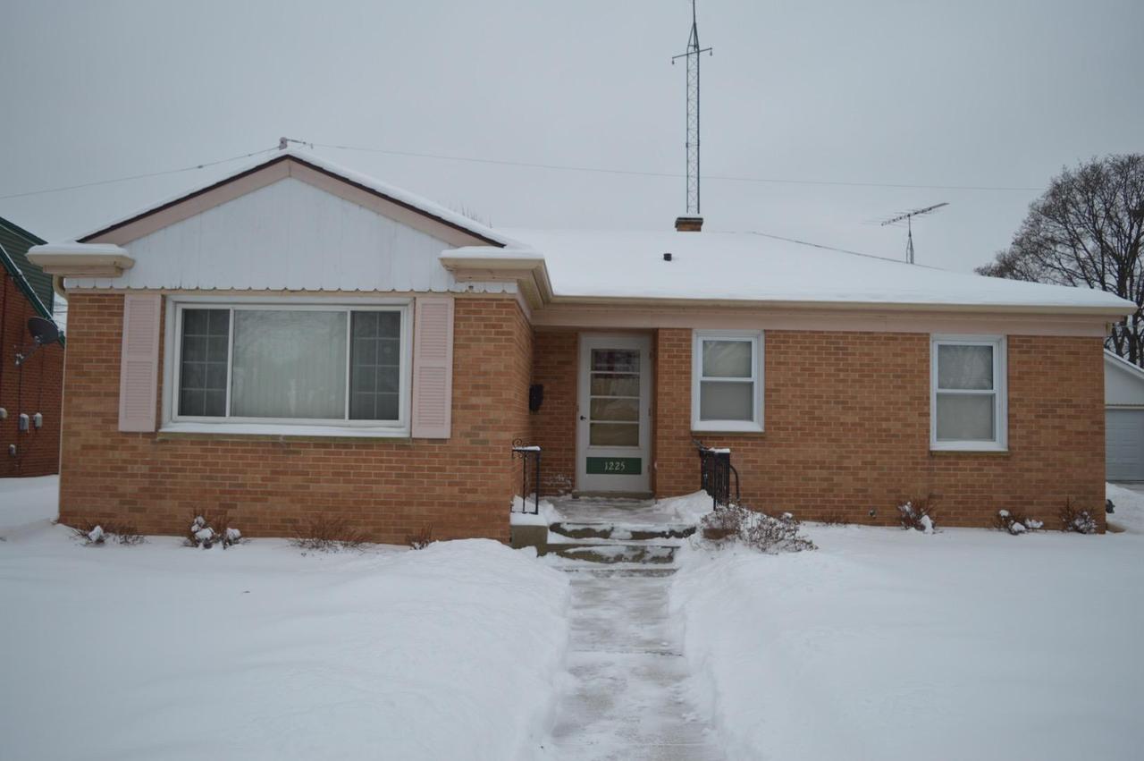 1225 South St, Racine, WI 53402