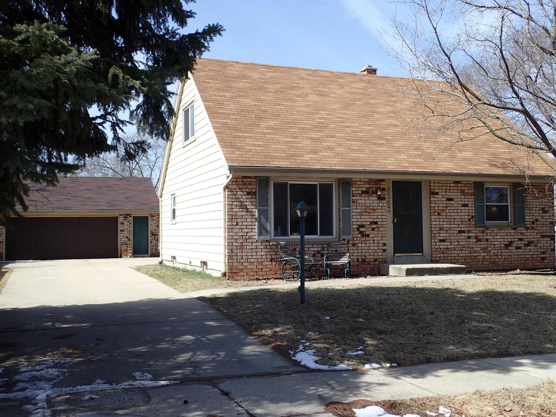 8363 N Ann St, Milwaukee, WI 53224