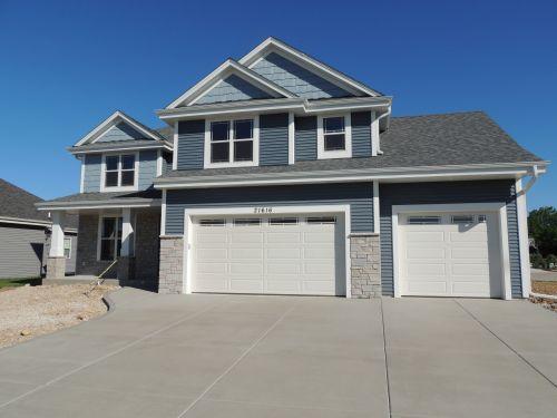 21616 N Weather Edge Cir, Lannon, WI 53046