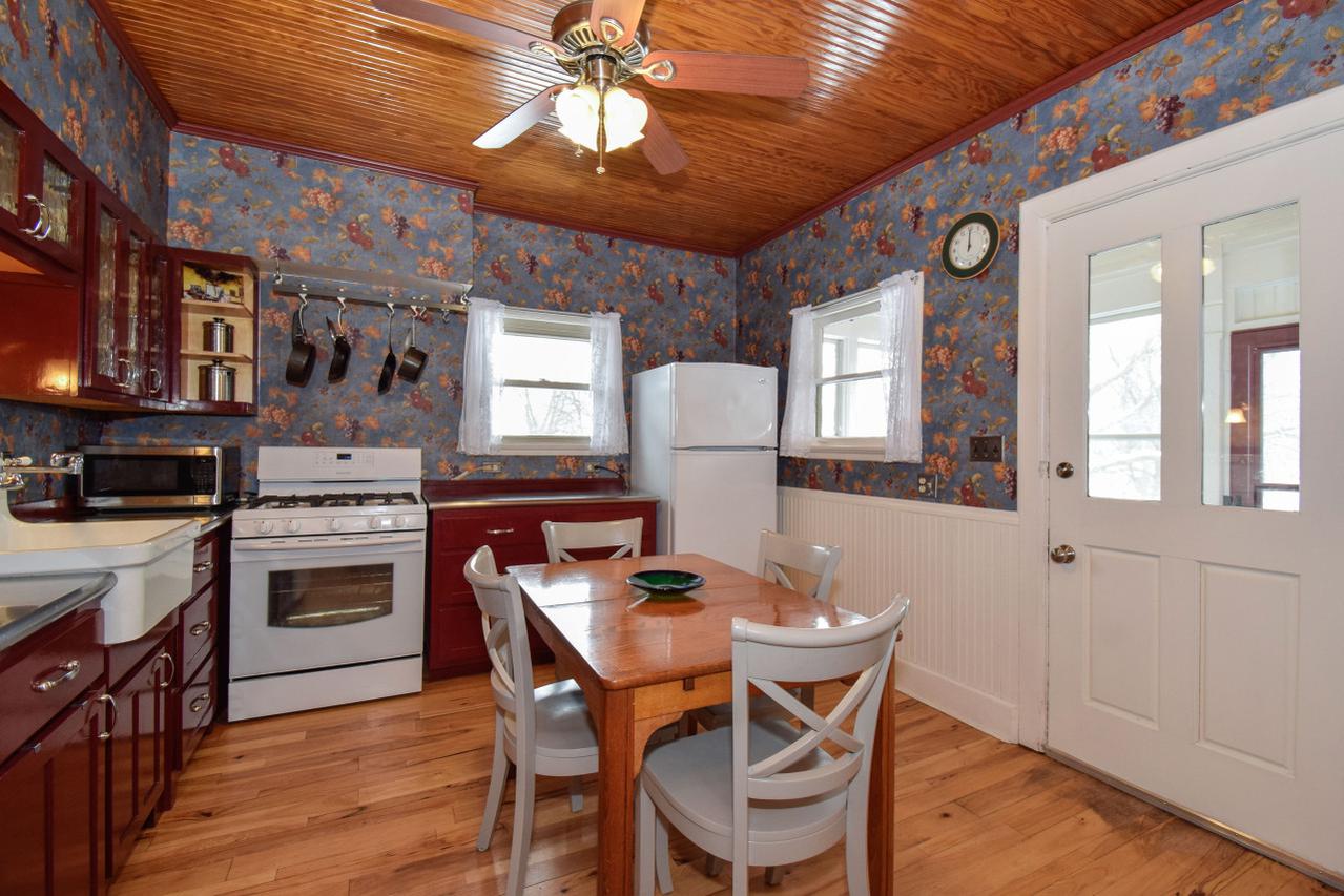 1340 N 68th St., Wauwatosa, WI 53213