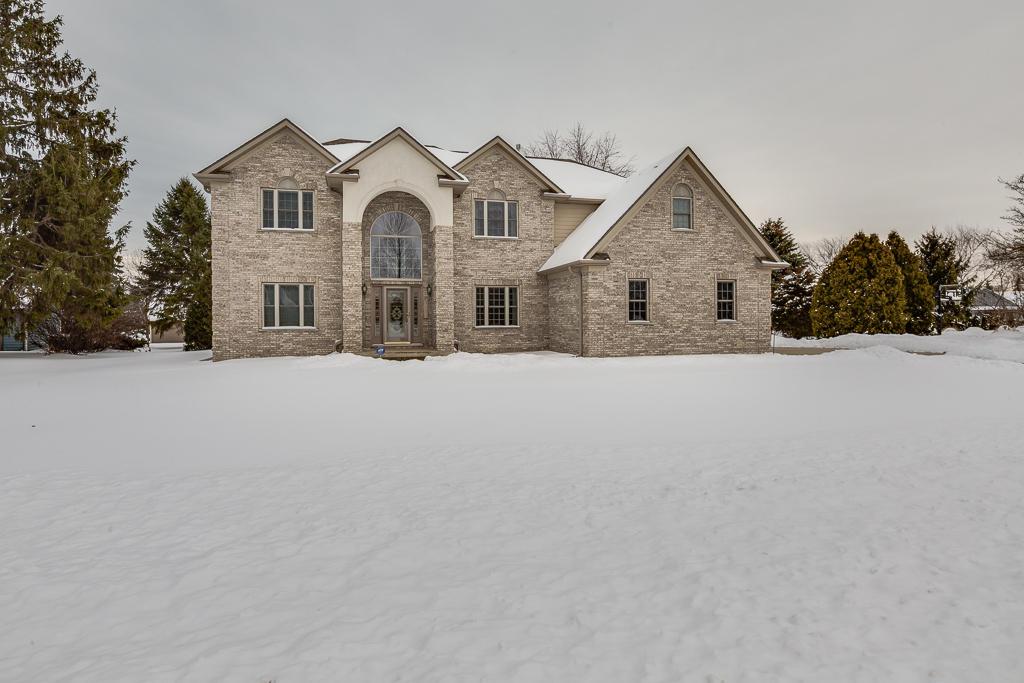 3521 Pleasant Ln, Mount Pleasant, WI 53405