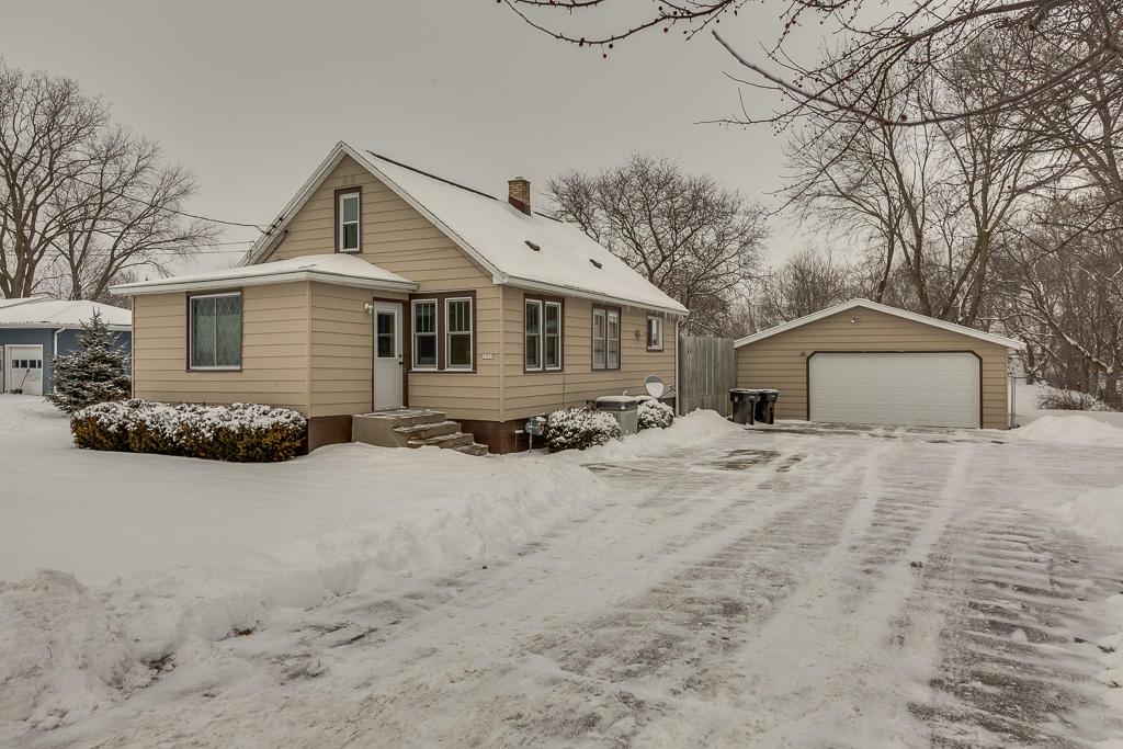 1937 Willow Rd, Mount Pleasant, WI 53177