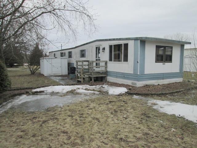 1466 Park St, Lyons, WI 53105