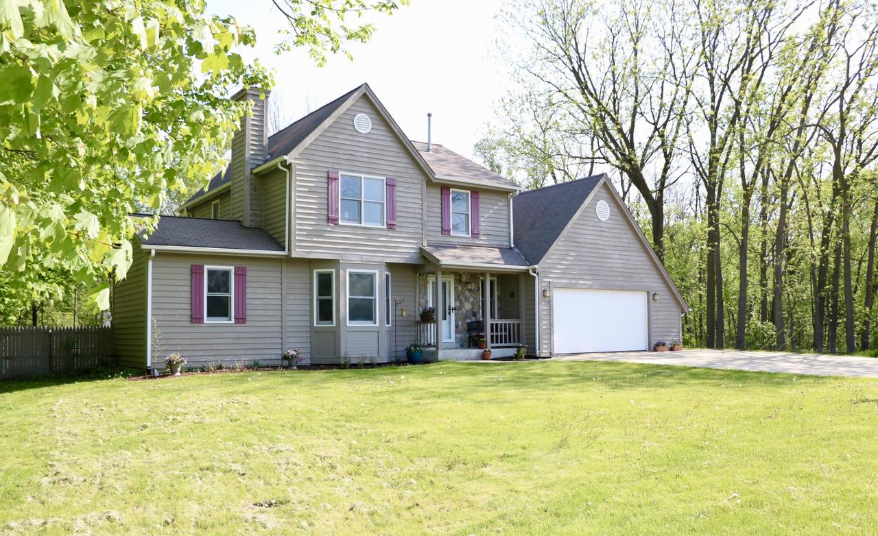 2980 North St, East Troy, WI 53120