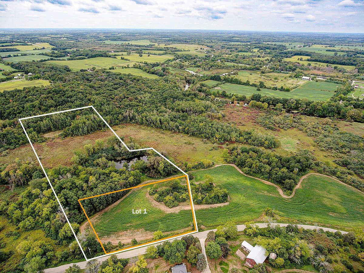 Lt1 Rome Oak Hill, Sullivan, WI 53137