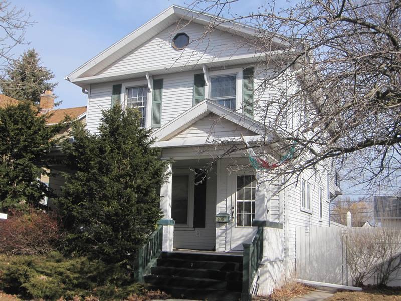408 Park Ave., Sheboygan, WI 53081