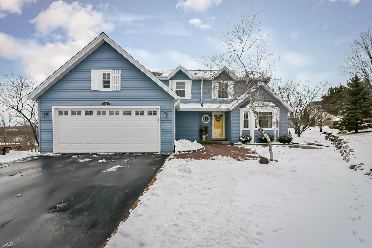 3305 Regent Pl., West Bend, WI 53090
