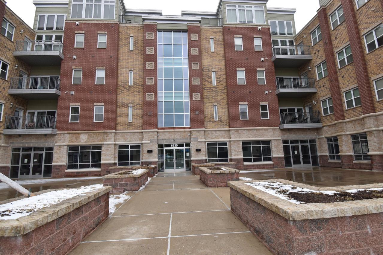 6330 W Greenfield Ave #407, West Allis, WI 53214