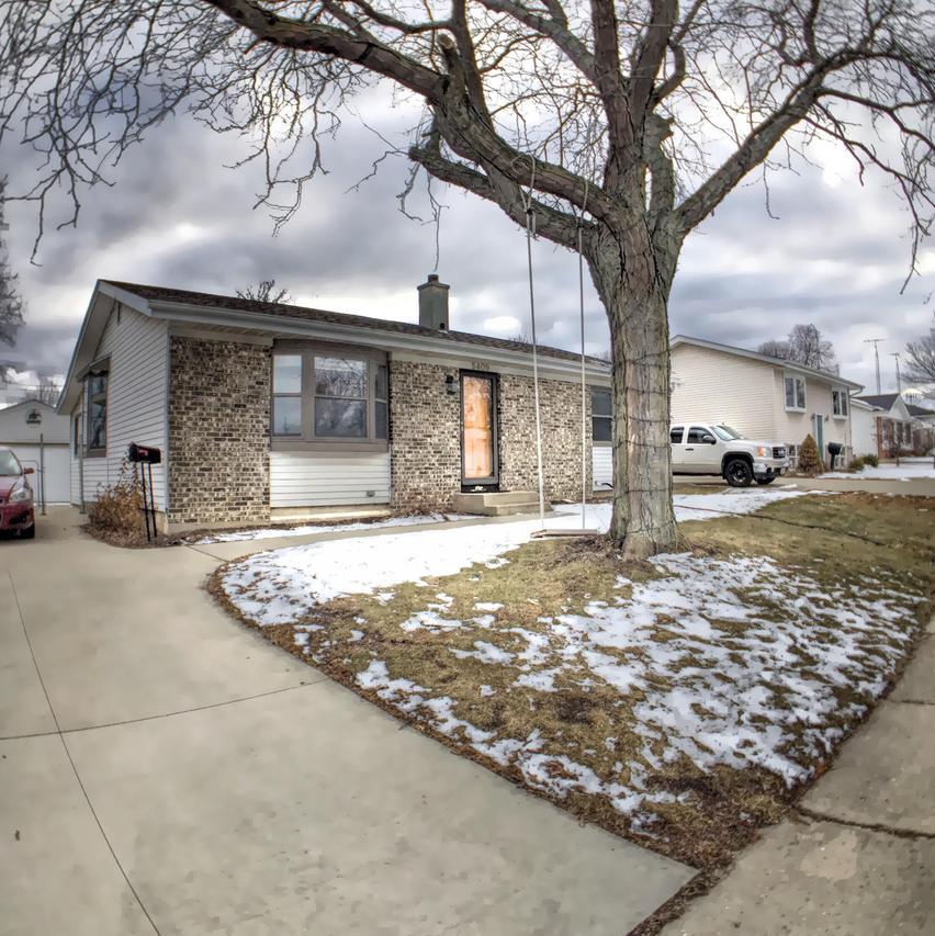 5409 58th St, Kenosha, WI 53144