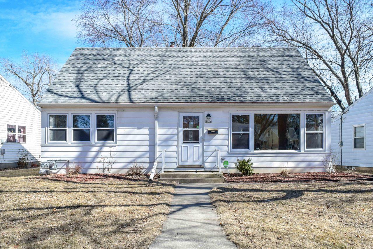 3224 N 87th St., Milwaukee, WI 53222