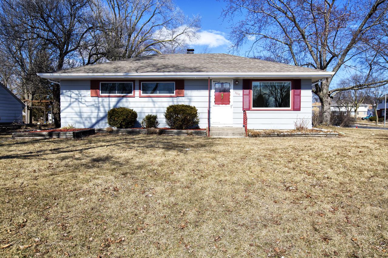 3200 W Birchwood Ave., Milwaukee, WI 53221