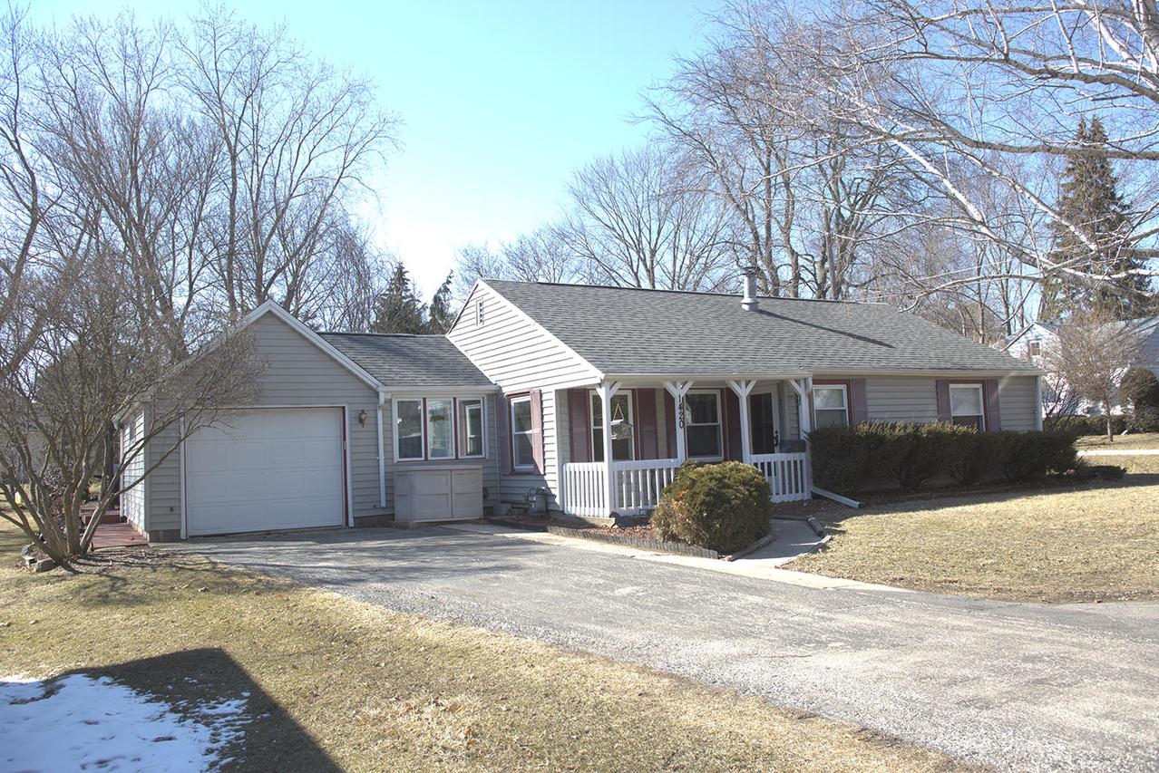 1420 Delafield St, Waukesha, WI 53188