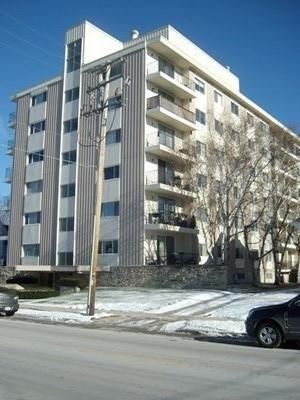 315 N West Ave. #308, Waukesha, WI 53186