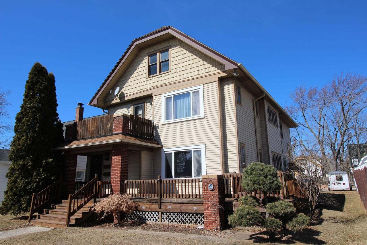 148 Frame Ave., Waukesha, WI 53186