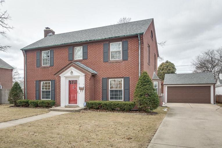 830 Russet St, Racine, WI 53405