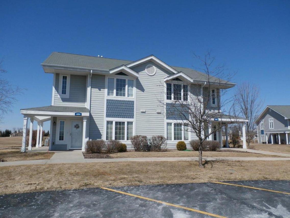 698 Geneva National Ave. #6-28, Geneva, WI 53147