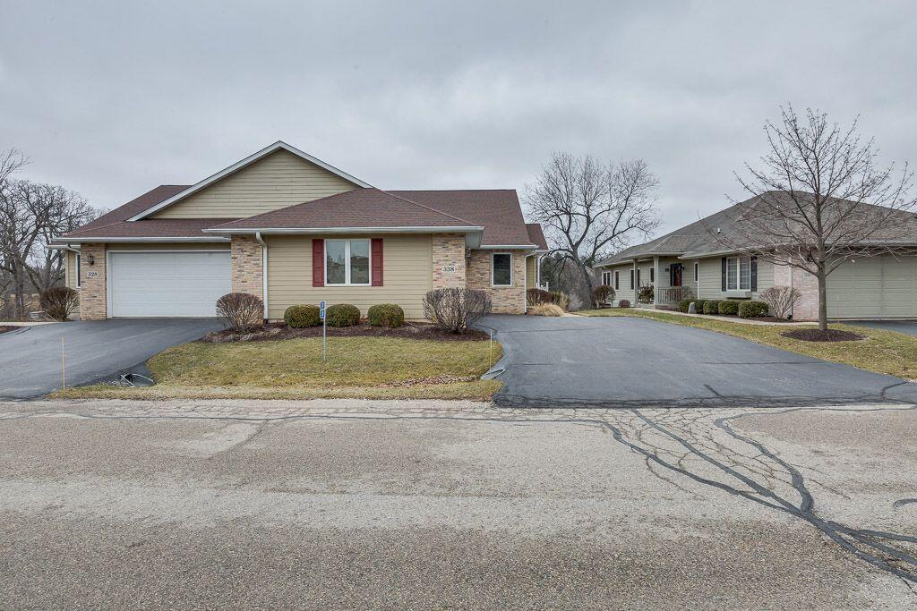 338 Tindalls Nest #22, Twin Lakes, WI 53181