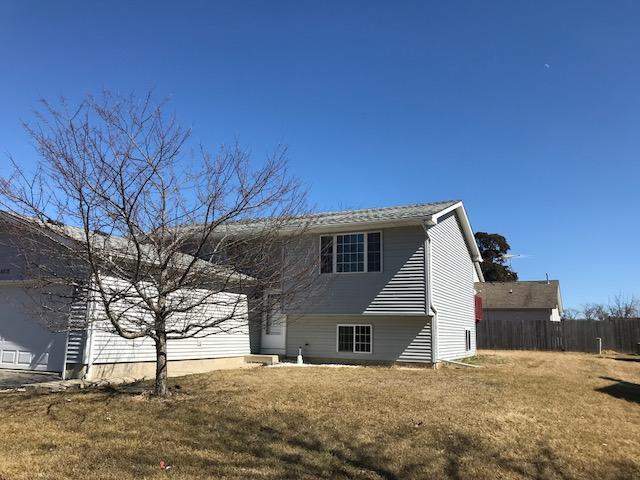 6035 246th Ave, Paddock Lake, WI 53168