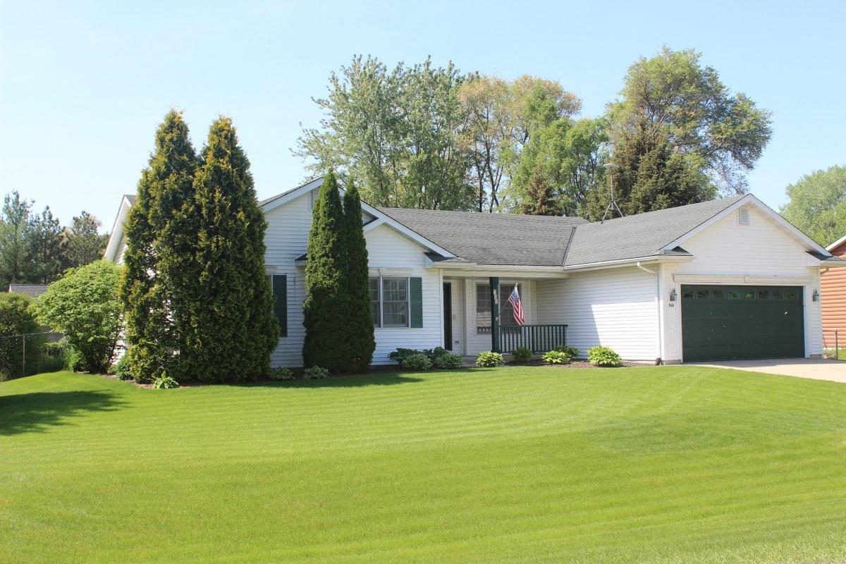 765 Air View, Palmyra, WI 53156