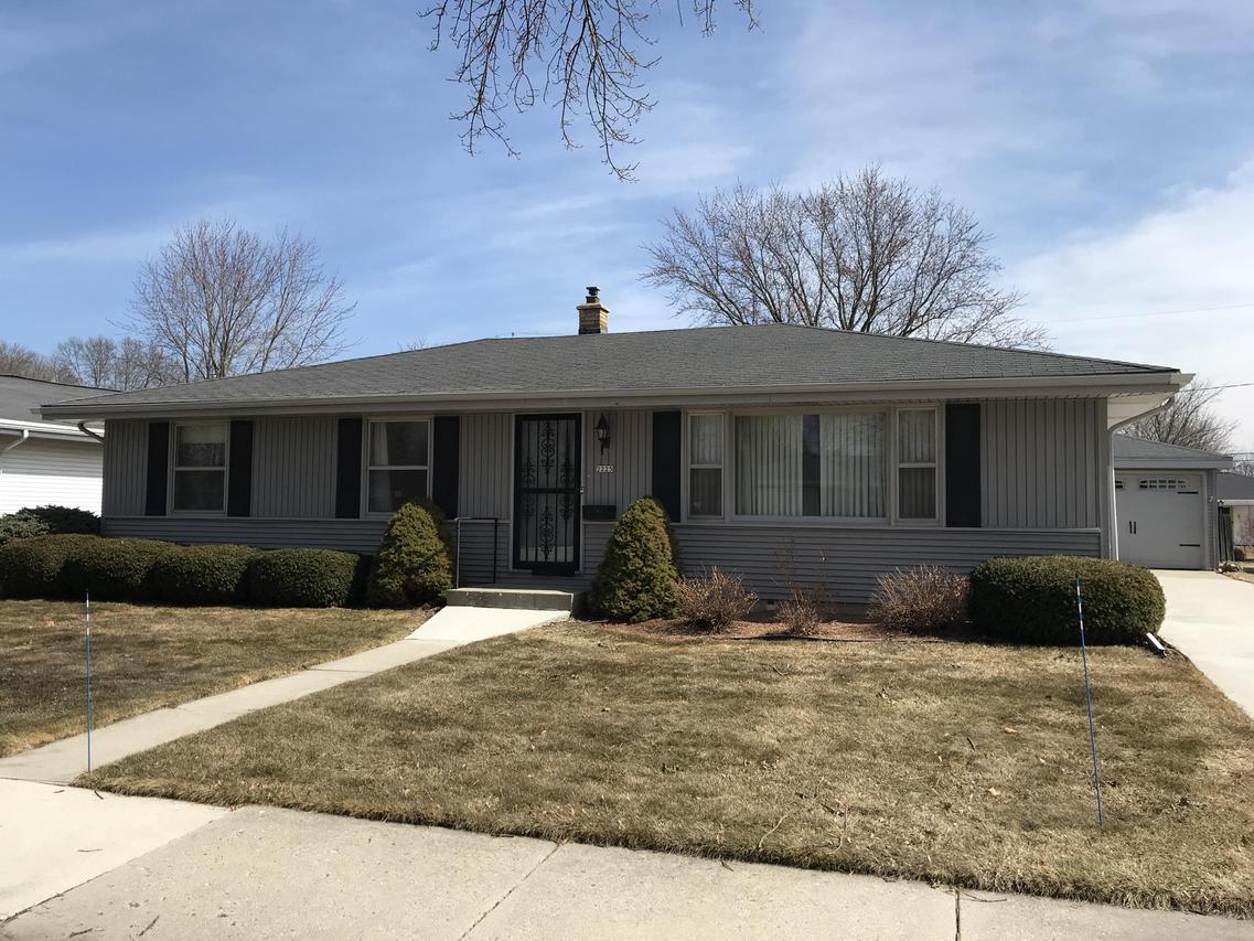 2225 N 25th St, Sheboygan, WI 53083
