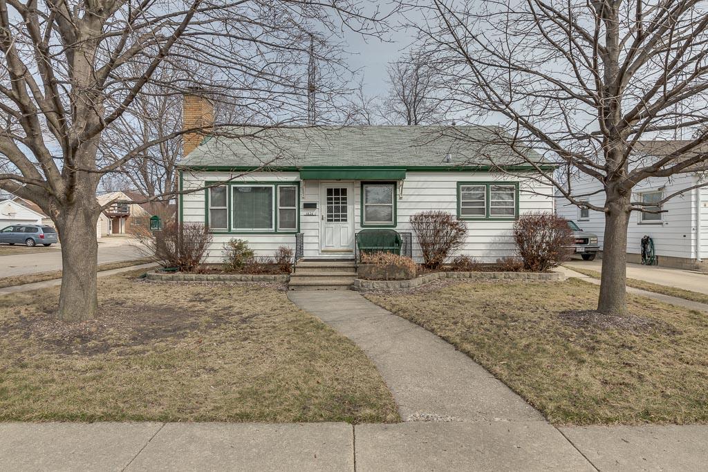 1626 27th St, Kenosha, WI 53140