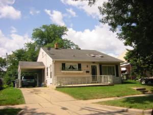 7909 W Medford Ave, Milwaukee, WI 53218