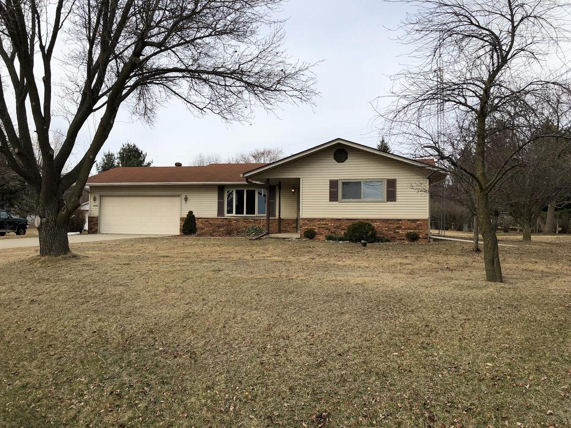 W7038 County Road B, Aztalan, WI 53551