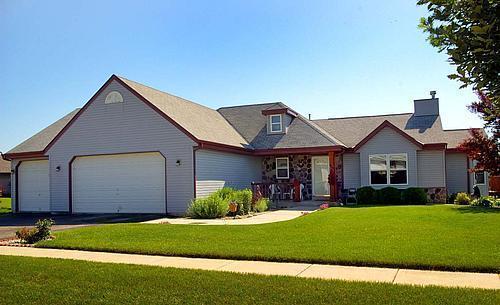 214 Willow Ln, Theresa, WI 53091