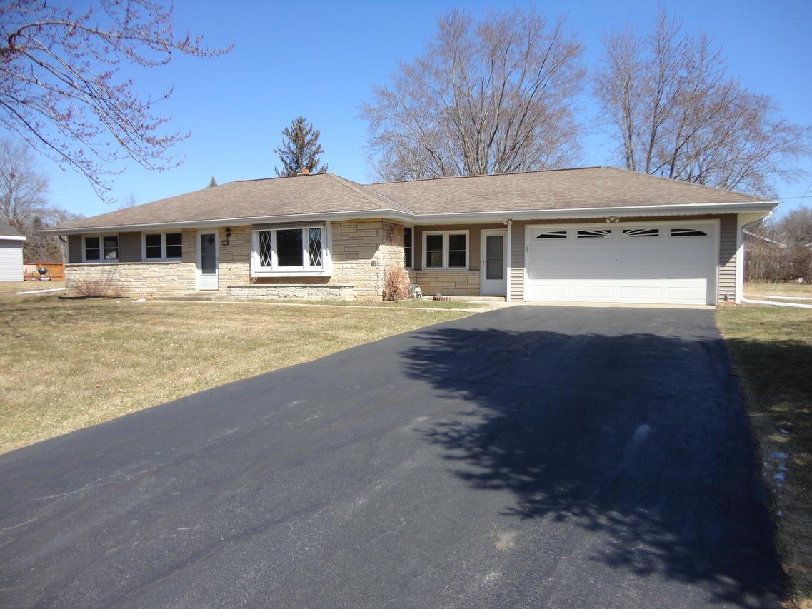 4440 N 144th St., Brookfield, WI 53005