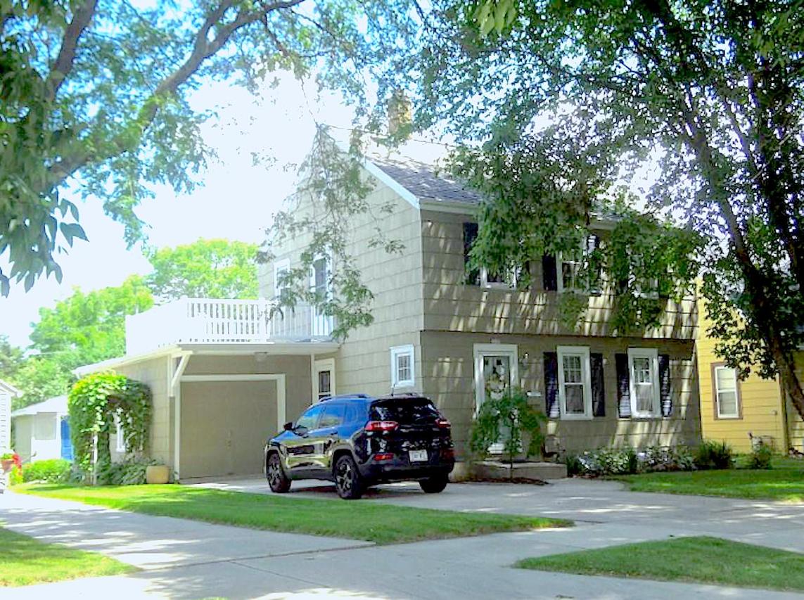 2523 N 11th St., Sheboygan, WI 53083