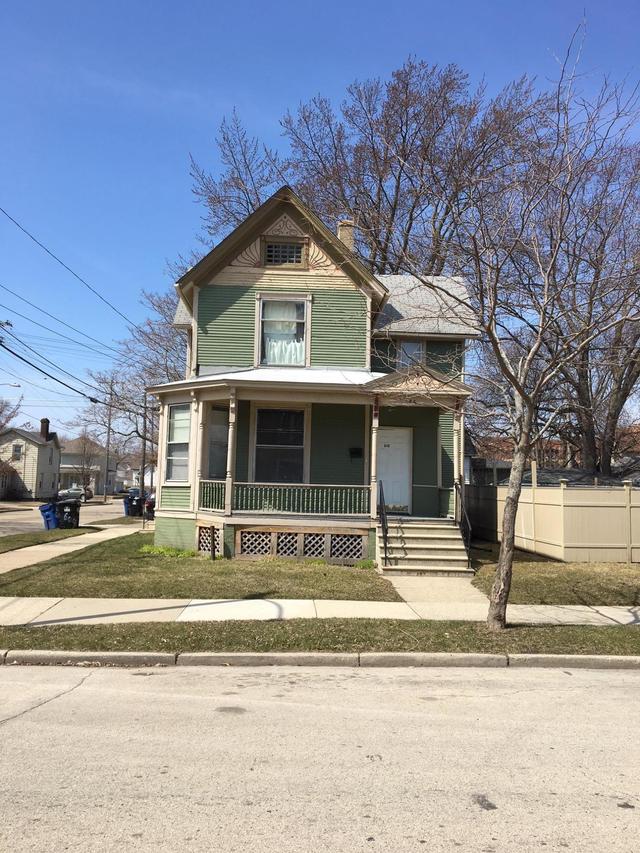 604 Ninth St., Racine, WI 53403