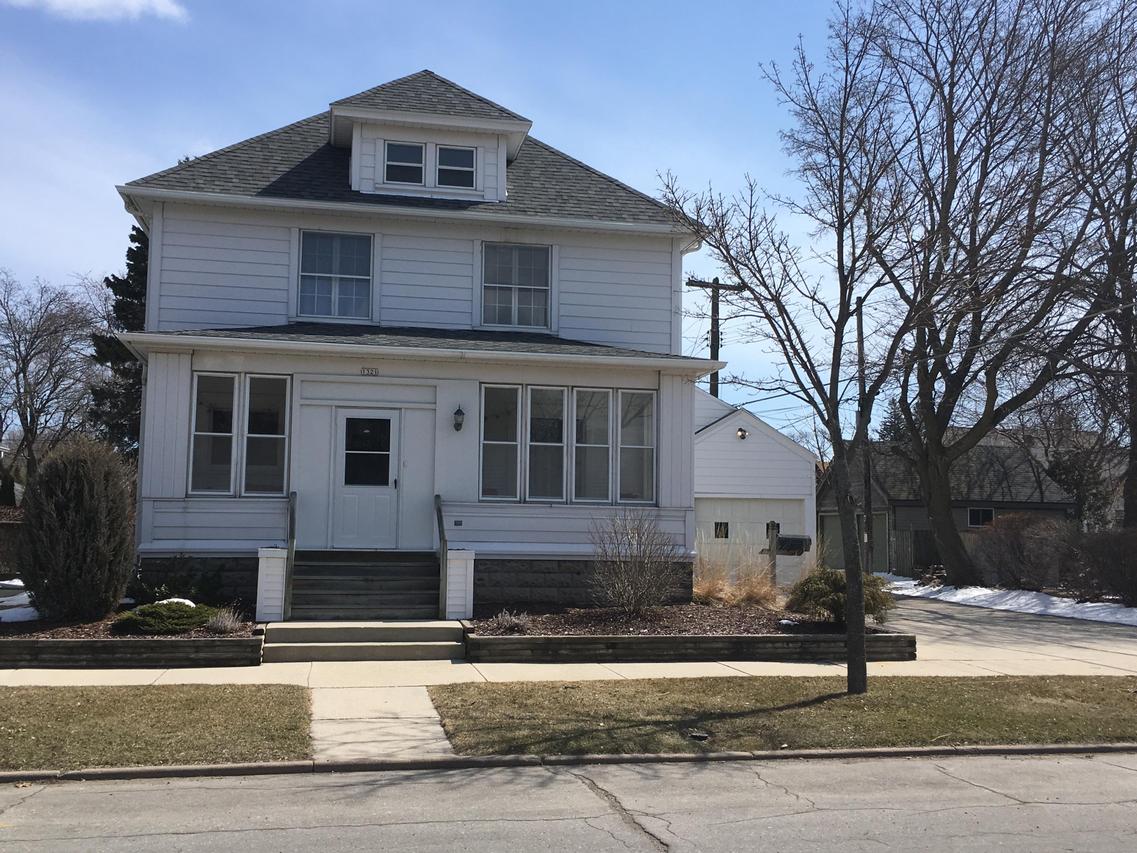 1321 N 5 St., Sheboygan, WI 53081