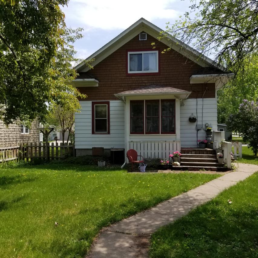 414 2nd Ave, Holmen, WI 54636